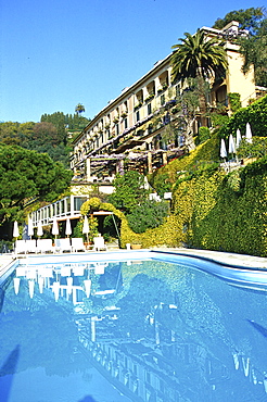 Hotel Splendido with pool in the sunlight, Portofino, Liguria, Italy, Europe