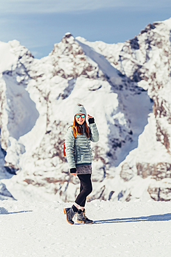 Woman has fun on the glacier, Diavolezza, Upper Engadin, Grisons, Switzerland, Europe