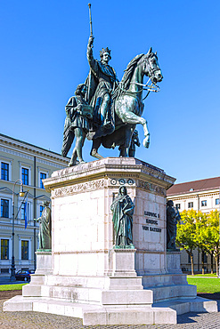 Munich, Odeonsplatz, Equestrian monument Ludwig I.