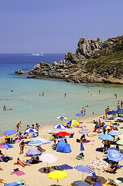 People on the beach in the sunlight, Santa Teresa, North Sardinia, Italy, Europe