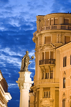 Piazza della Borsa and the statue of Rudolf I v. Habsburg, Trieste, Friuli-Venezia Giulia, Upper Italy, Italy