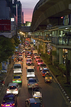 Cars on Silom Road at rush hour in the evening, Bangkok, Thailand, Asia