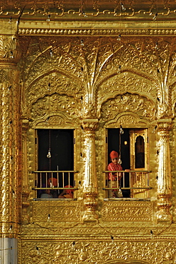 Golden Temple, holy shrine, Sikh holy place, Amritsar, Punjab, India, Asia