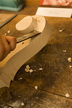 Man making a violin, Workshop of Bruce Carlson, Violin Maker, Cremona, Lombardy, Italy