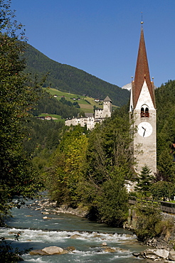 Castle and church, Sand in Taufers, Tauferer Tal, South Tyrol, Italy