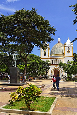 Iglesia de San Nicolas de Bari, Plaza Bolivar, Porlamar, Isla Margarita, Nueva Esparta, Venezuela