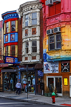 Colourful houses in South Street, Philadelphia, Pennsylvania, USA