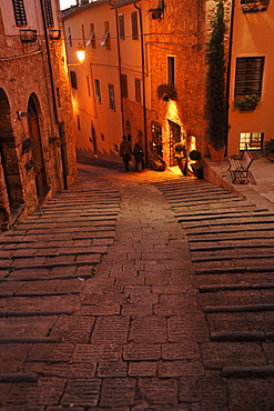 Steep alley down from CittÂ· Nuova to CittÂ· Vecchia, Massa Marittima, Province Grosseto, Tuscany, Italy, Europe