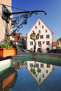 Fountain and city hall of Bad Mergentheim, Bad Mergentheim, Baden-Wuerttemberg, Germany