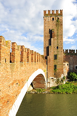 Scaligero bridge, UNESCO World Heritage Site, Verona, Venetia, Italy