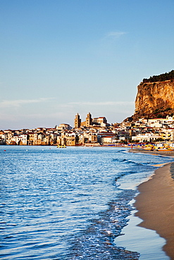 Beach, old town, cathedral and cliff La Rocca, CefalË™, Palermo, Sicily, Italy