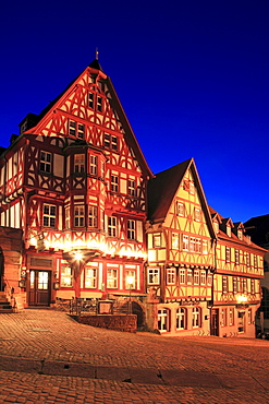 Schnatterloch, half-timbered houses at the market place, Miltenberg, Main river, Odenwald, Spessart, Franconia, Bavaria, Germany