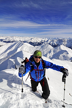 Ski mountaineers on their way to Tiz Tasner, Engadin, Grisons, Switzerland, Europe