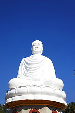 Buddha, Long Son Pagoda, Nha Trang, Khanh Ha, Vietnam