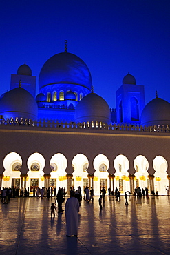 Sheikh Zayed Grand Mosque, Abu Dhabi, United Arab Emirates, UAE