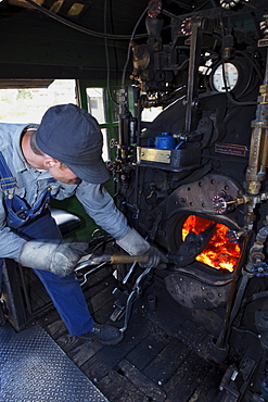 Train conductor, Durango-Silverton Narrow Gauge Railroad, La Plata County, Colorado, USA, North America, America