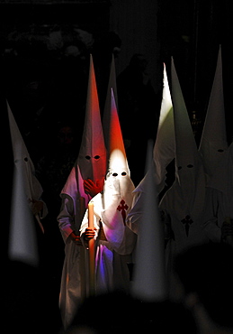 Nazarenos of the brotherhood La Borriquita at the church El Salvador, Sevilla, Andalusia, Spain, Europe