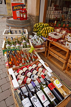 Weekly market, Arta, town, Mallorca, Balearic Islands, Spain, Europe