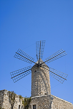 Windmill at Moli d'eu Pau Sineu Restaurant, Sineu, Mallorca, Balearic Islands, Spain