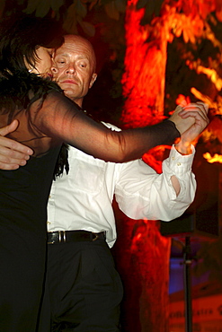 Tango Melancholy, Dancing Tango Face to Face, Praterinsel, Munich, Bavaria, Germany