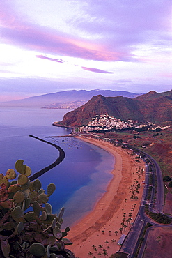 San AndrÃˆs Sta. Cruz u. Teide, Playa de las Teresitas, Tenerife, Canary Islands, Spain