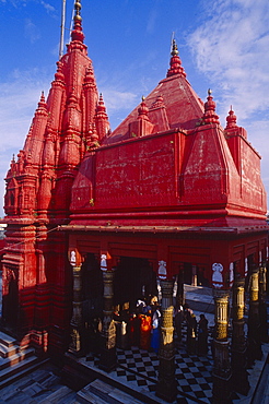 Durga temple in the sunlight, Varanasi, Benares, Uttar Pradesh, India, Asia