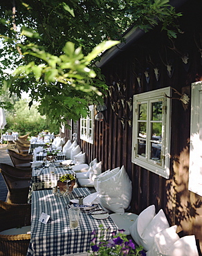 Terrace of old-style restaurant Fischerstuebchen, part of Hotel Zur Bleiche Resort & Spa, village of Burg, Upper Spreewald, Spreewald, Brandenburg, Germany