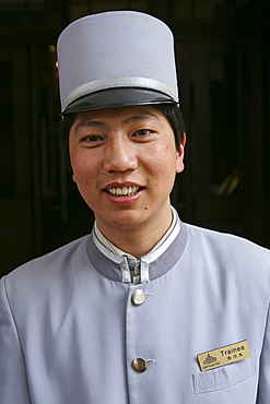 Pujiang Hotel, Astor House, Doorman