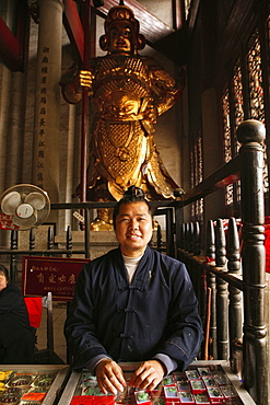 Temple guard at the Great Hall, Nanyue Miao, Heng Shan south, Hunan province, China, Asia