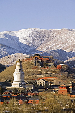 Mountains of Wutai Shan in winter, Five Terrace Mountain, Great White Pagoda, Northern Terrace, Buddhist Centre, town of Taihuai, Shanxi province, China