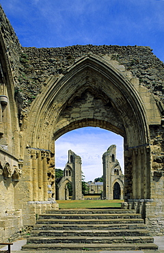 Europe, Great Britain, England, Somerset, Glastonbury, ruins of the abbey church Glastonbury