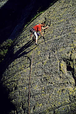 Freeclimbing at the Sustenpass, Bernese Oberland, Switzerland, Europe, MR