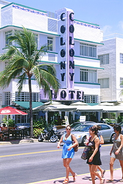 Colony Hotel, Ocean Drive, South Beach, Miami, Florida, USA