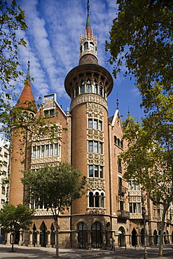 Casa Terrades, Avinguda Diagonal, modernism, Puig i Cadafalch, Eixample, Barcelona, Spain