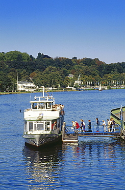 Excursion boat at a pier, Baldeney Lake, Essen, Ruhr Valley, Ruhr, Northrhine, Westphalia, Germany