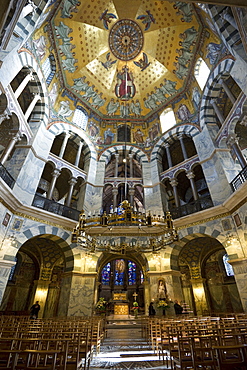 Carolingian octagon, Aachen Cathedral, UNESCO World Heritage Site, Aachen, North Rhine Westphalia, Germany