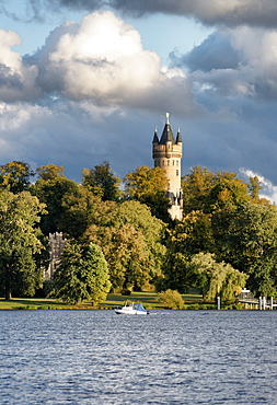 Tiefen See Lake on the Havel, Sailors' House and Flatow Tower in Park Babelsberg, Potsdam, Land Brandenburg, Germany