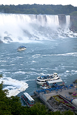 Niagara Falls with the Maid of the Mist Ferry Boats, Niagara Falls, Ontario