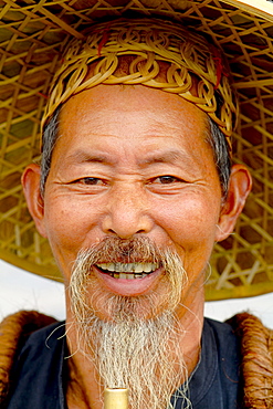 Chine, Beijing, An Elderly Chinese man.