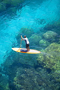 Hawaii, Maui, Olowalu, Stand up paddling.