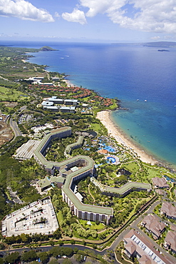 Hawaii, Maui, Wailea Beach and resorts, view from above.