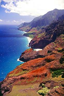 Hawaii, Kauai, Napali Coast, dramatic cliffs, ocean and beaches