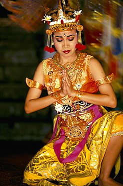 Indonesia, Bali, Ramayana Dancer Posing, Eyes Closed And Hands Together B1761