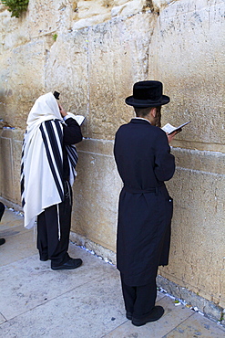 Worshippers at The Western Wall, Jerusalem, Israel, Middle East