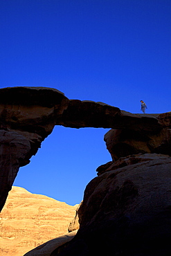 Jebel Umm Fruth Rock Bridge, Wadi Rum, Jordan, Middle East