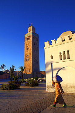 Koutoubia Mosque, UNESCO World Heritage Site, Marrakech, Morocco, North Africa, Africa 