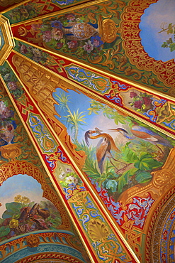 Decorative ceilings in Bathing Pavilion, Beylerbeyi Palace, Beylerbeyi, Istanbul, Anatolia, Turkey, Asia Minor, Turkey, Eurasia