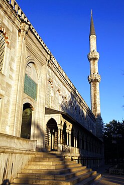 Blue Mosque (Sultan Ahmet Camii) entrance, Istanbul, Turkey, Europe