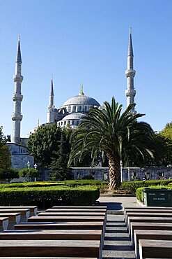 Blue Mosque (Sultan Ahmet Camii), Istanbul, Turkey, Europe