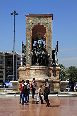 Republic Monument, Istanbul, Turkey, Europe